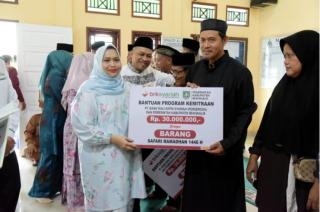 Safari Ramadhan di Bathin Solapan, Bupati Bengkalis Ajak Masyarakat Bergandeng Tangan Bangun Daerah