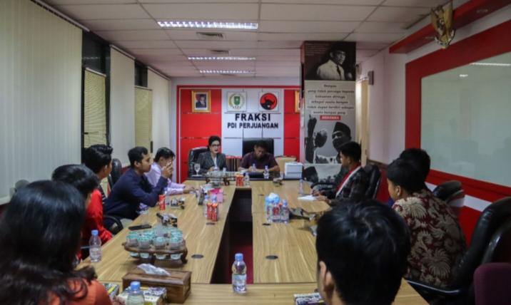 Fraksi PDIP, DPRD Provinsi Riau Menerima Audiensi GMNI