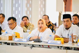 Bupati Kasmarni Ingin Perkuat Sektor Kelautan dan Perikanan, 3 Usulan Disampaikan kepada Wakil Menteri Kelautan dan Perikanan Republik Indonesia