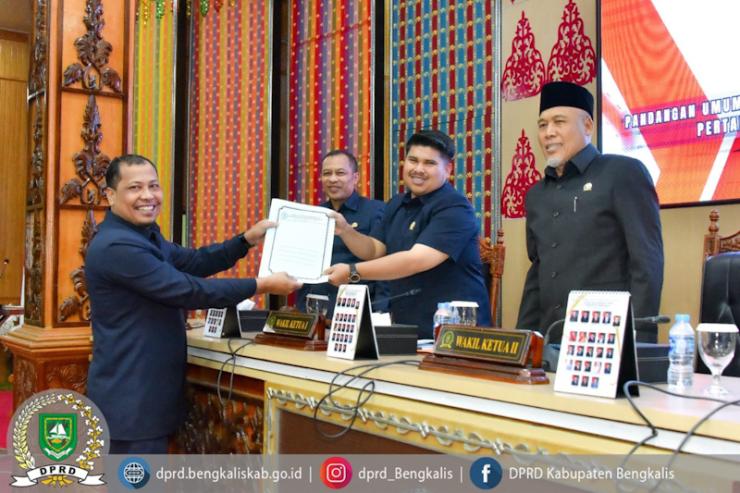 Fraksi-Fraksi DPRD Sampaikan Pandangan Umum terhadap Ranperda Pertanggungjawaban Pelaksanaan APBD 2024