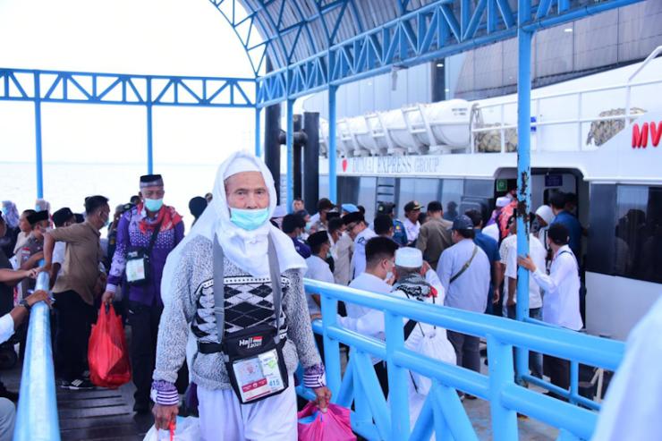 Pulang Selamat ke Kampung Halaman, 174 Jemaah Haji Asal Bengkalis Disambut Hangat