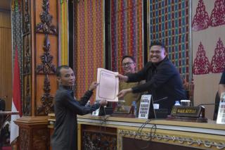 Bupati Bengkalis Terima Laporan Reses Masa Persidangan II Anggota DPRD Tahun  Sidang 2025