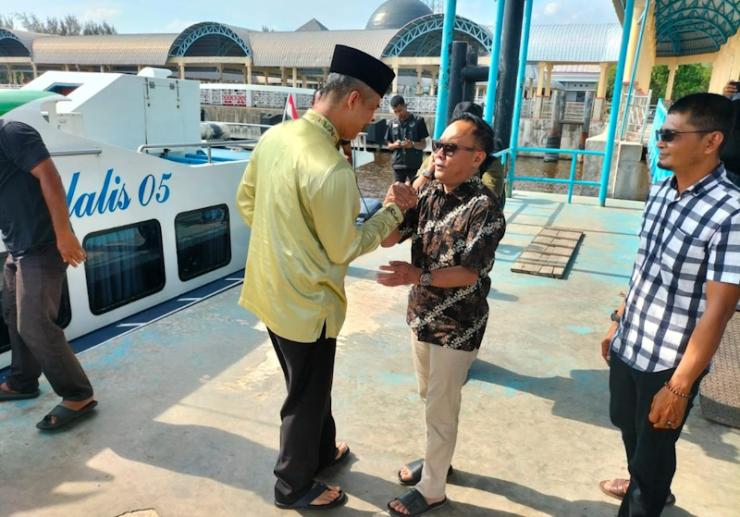 Jelang Penutupan MTQ, Bupati Bengkalis Sambut Kedatangan Pj Sekda Provinsi Riau M. Job Kurniawan di Negeri Junjungan