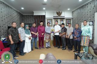 Komisi I Gelar Rapat Kerja Sinkronisasi Regulasi Bersama DPMDDUKCAPIL Prov. Riau