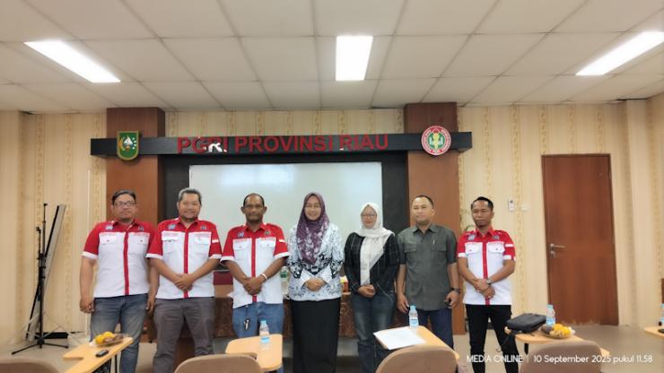 FSPKSI ( Federasi Serikat Pekerja Kependidikan Seluruh Indonesia ) DPD Provinsi Riau Melakukan Pertemuan Bersama PGRI Provinsi Riau  