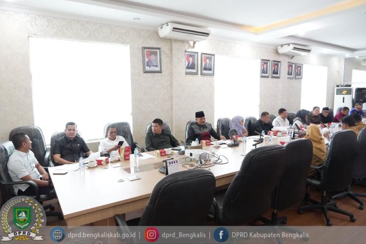 Pansus Bahas Perubahan Perda SOTK, Ingatkan OPD Tetap Mengedepankan Pelayanan Publik