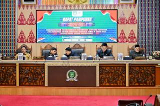 Staf Ahli Bupati Hadiri Rapat Paripurna DPRD, Dengarkan Pandangan Umum Fraksi Terhadap Dua Ranperda
