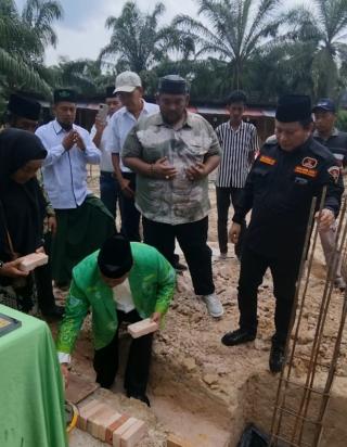 Pembangunan Masjid Ali Rahmad Dimulai, Ketua MUI Pimpin Peletakan Batu Pertama