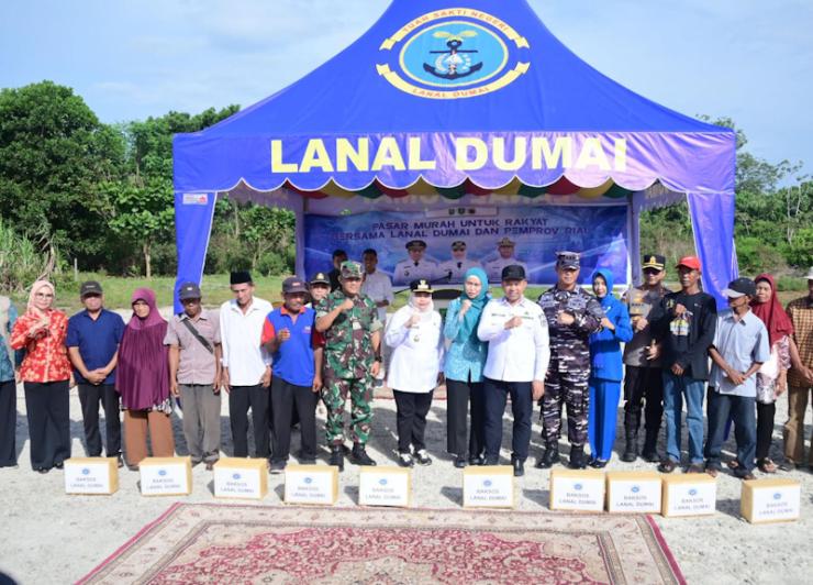 Bupati Bengkalis Sambut Baik Sinergi Pemprov Riau Bersama Lanal Dumai, Harap Pasar Murah Jadi Gerakan Bersama Ringankan Beban Masyarakat