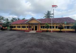 Camat Cipatujah dan Krisis Keterbukaan, Cermin Buram Pejabat Publik