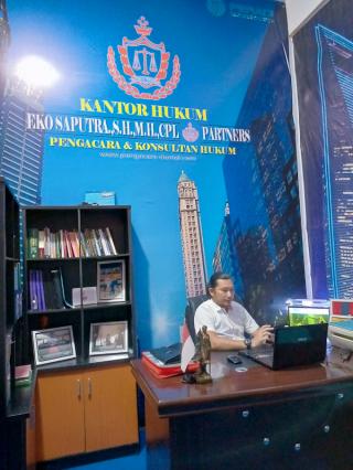 Status Proper Ditangguhkan Bukan Bukti Pelindo Cemari Lingkungan, Tegas Praktisi Hukum