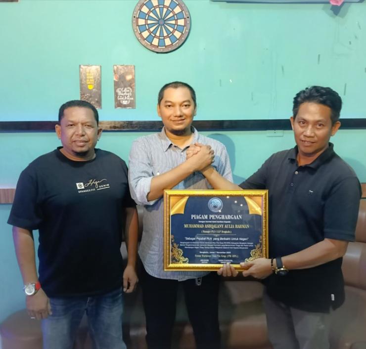 FW-RPG Lepas Keberangkatan Ashqalany Sebagai Manajer PLN ULP Kijang
