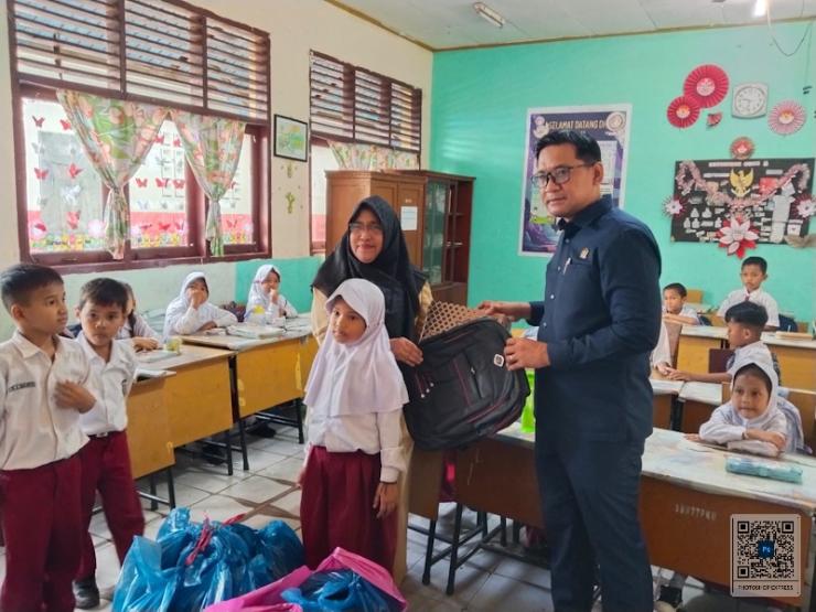 Nasdem Peduli bukti nyata dunia pendidikan 