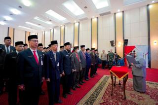 Bupati Kasmarni Lantik 31 Pejabat Pimpinan Tinggi Pratama, 15 Pejabat Pindah Posisi