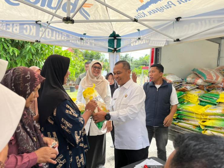 Wabup H Bagus Santoso Tinjau Pelaksanaan Gerakan Pangan Murah HBKN Natal & Tahun Baru 2026