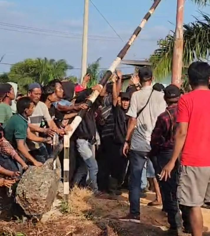 Di Balik KSO Agrinas, Suara Desa Menggema: Transparansi atau Konflik Berkepanjangan