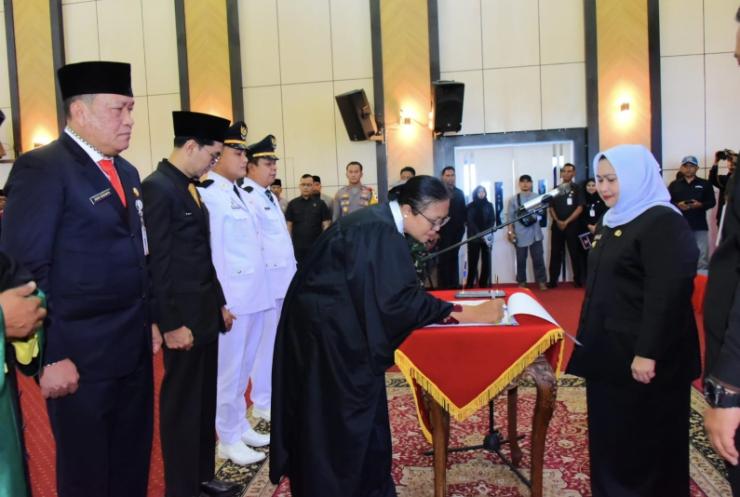 271 Pejabat Dilantik, Bupati Kasmarni Tekankan Jabatan Bukan Sekadar Status