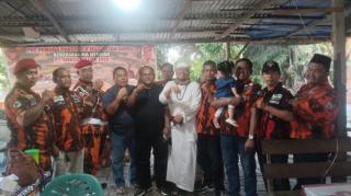 Koti MPC Pemuda Pancasila Kota Pekanbaru Melalui Unit Provost Bagikan Takjil di Sidomulyo