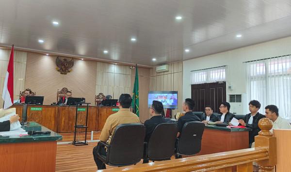 Sidang Kasus SPPD Fiktif DPRD Pekanbaru: Hakim Sentil Terdakwa: Paling Jujur