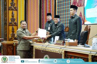 Pandangan Umum Fraksi DPRD Bengkalis, Tiga Ranperda Siap Dilanjutkan ke Tingkat Pembahasan